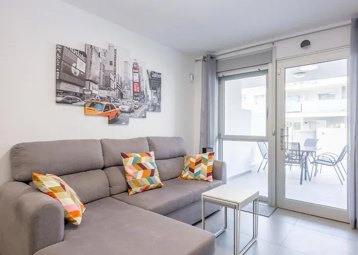 Luminoso En La Tejita Granadilla De Abona